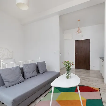 Emilii Plater Apartment